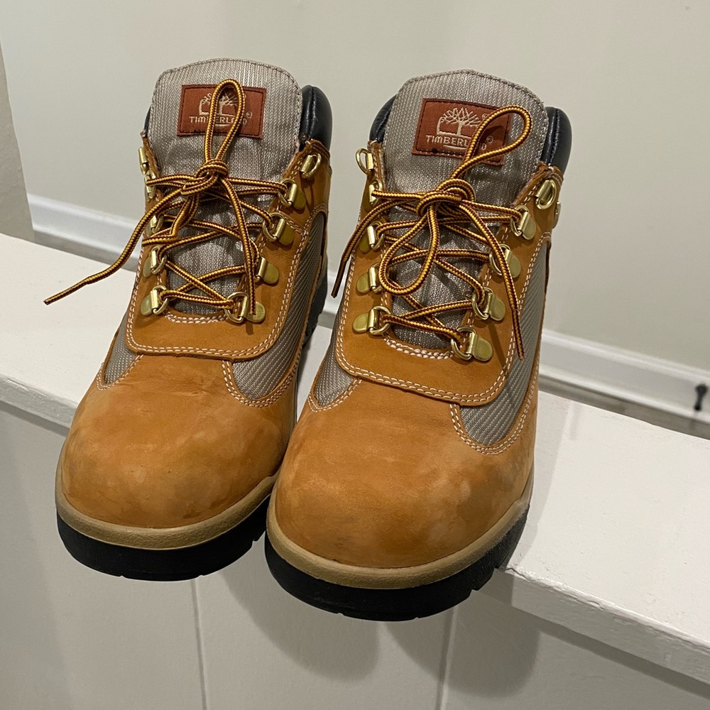 7Y Timberland Field Boots